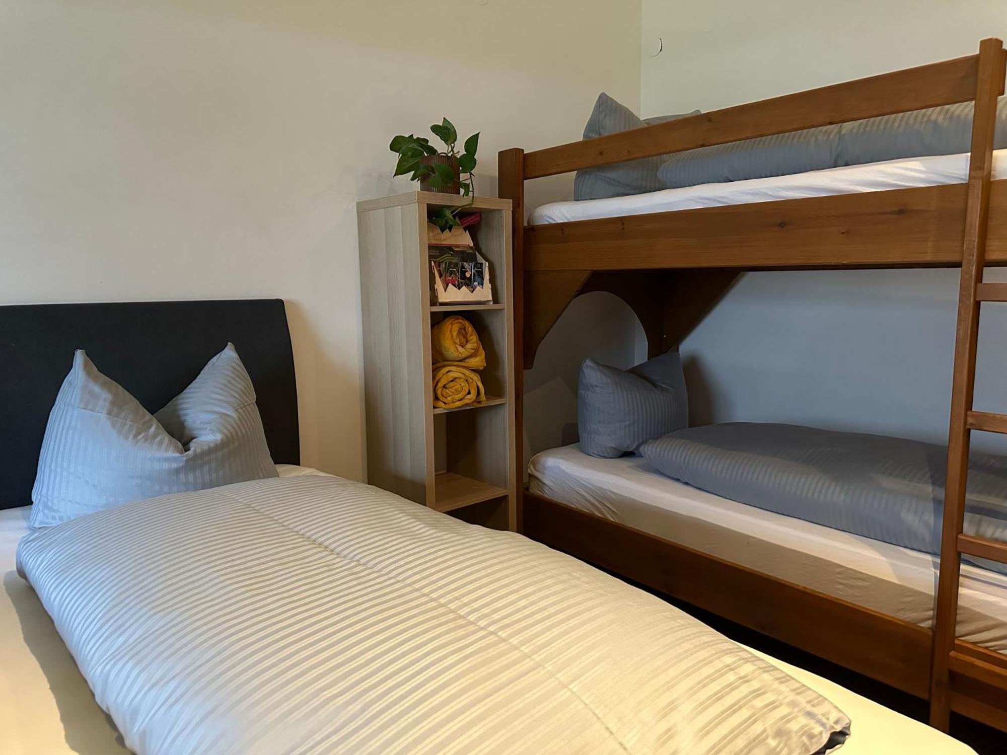 Bed & Breakfast Almhof Baumgarten 3*